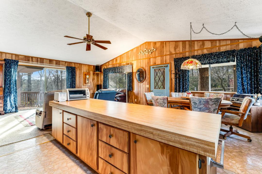 Photo of Kitchen in Newland
