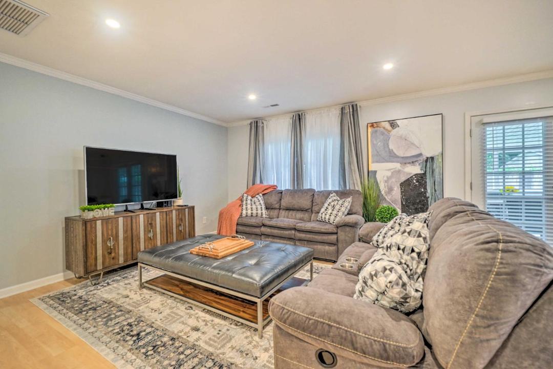 Photo of Livingroom in Ogden