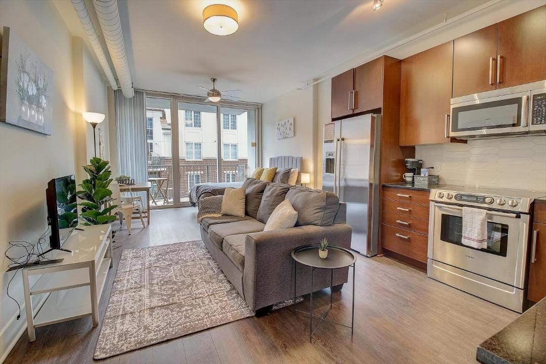 Photo of Livingroom in Fourth Ward