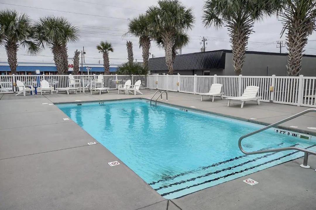 Photo of Others in Atlantic Beach