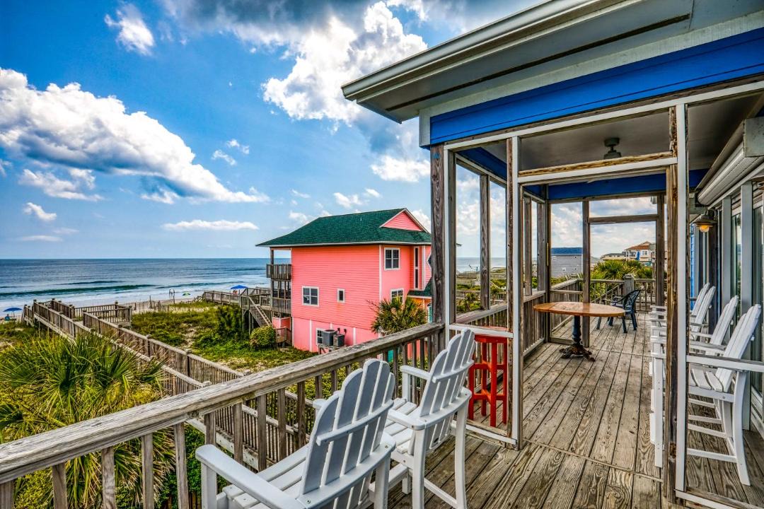 Photo of Patio Balcony in North Topsail Beach
