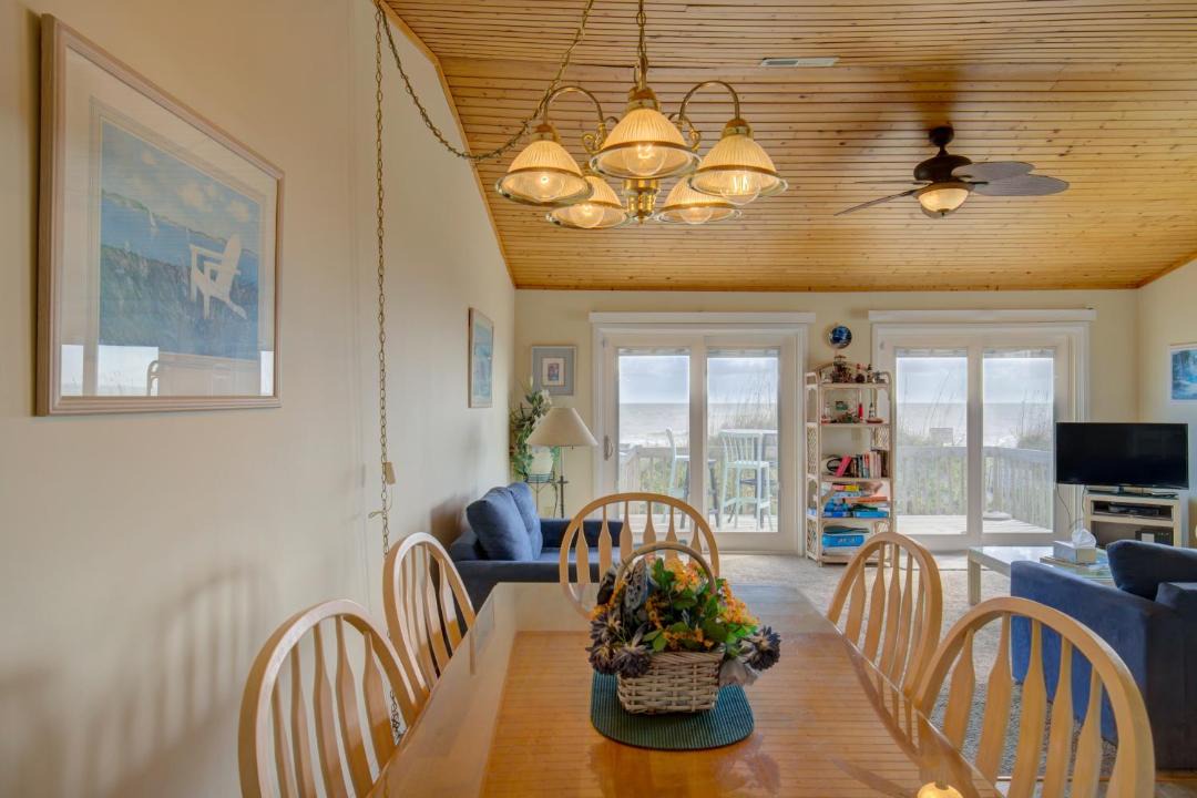 Photo of Livingroom in Ocean City Beach