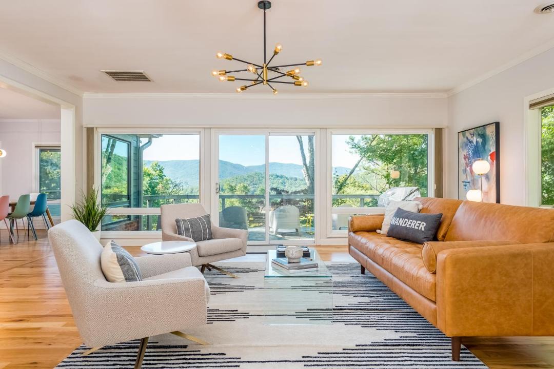 Photo of Livingroom in Black Mountain