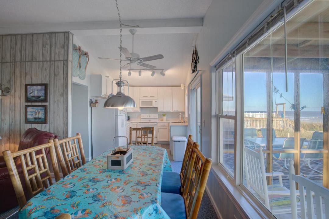 Photo of Bedroom in Topsail Beach
