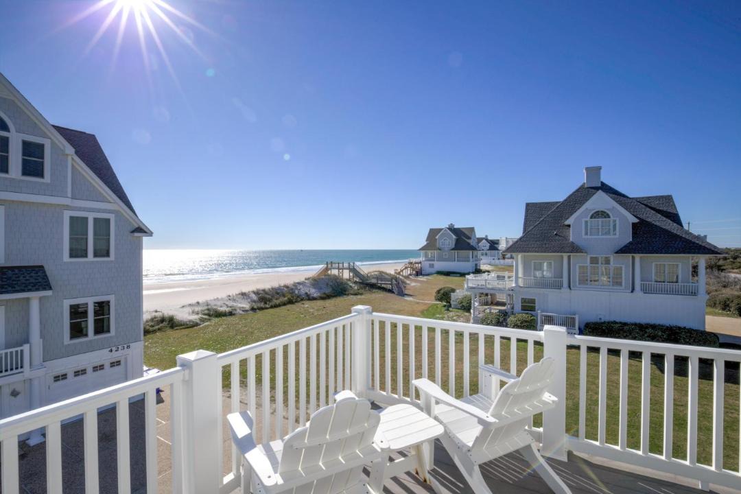 Photo of Patio Balcony in North Topsail Beach