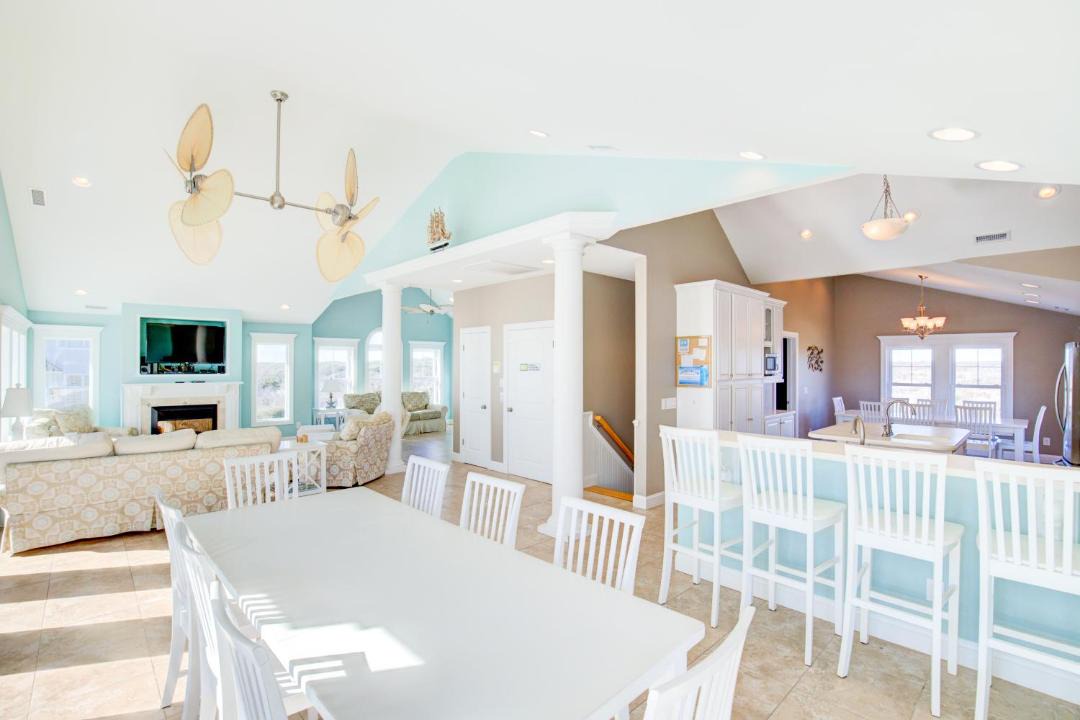 Photo of Livingroom in North Topsail Beach