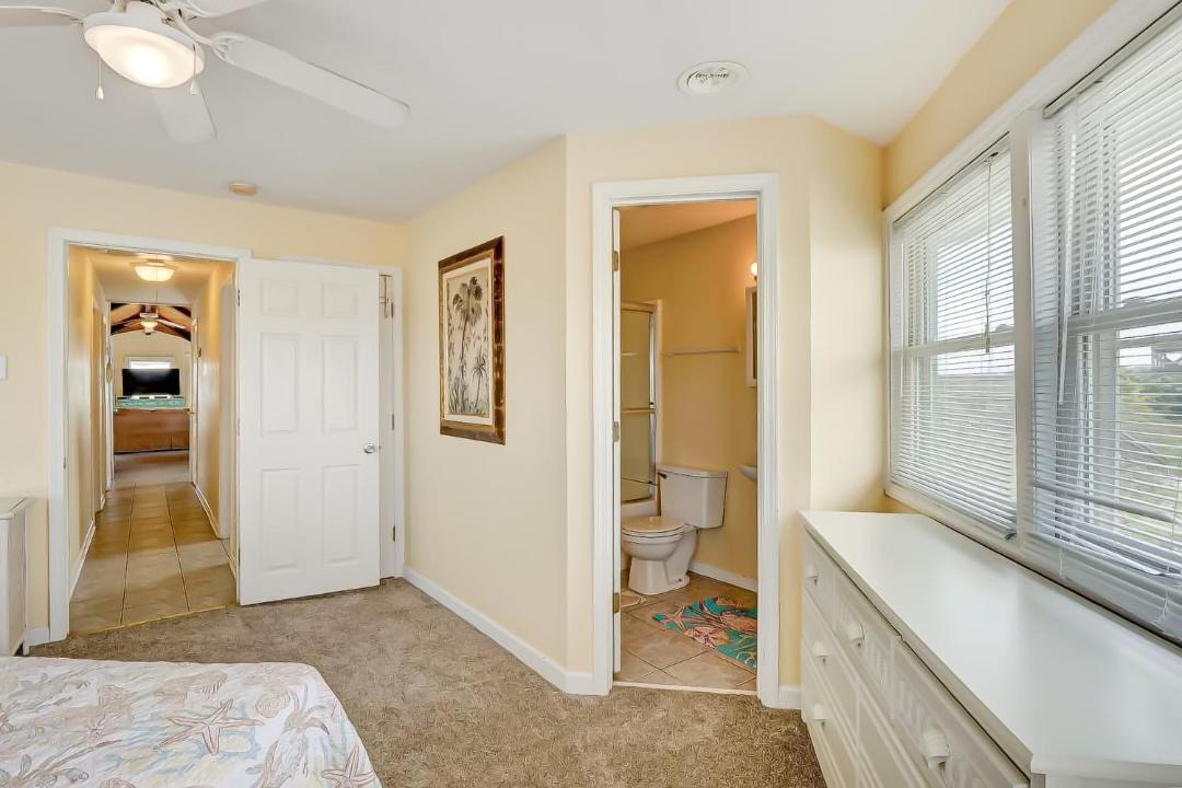 Photo of Bedroom in Ocean City Beach