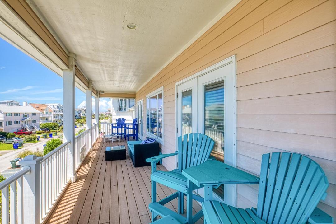 Photo of Patio Balcony in Village of Stump Sound