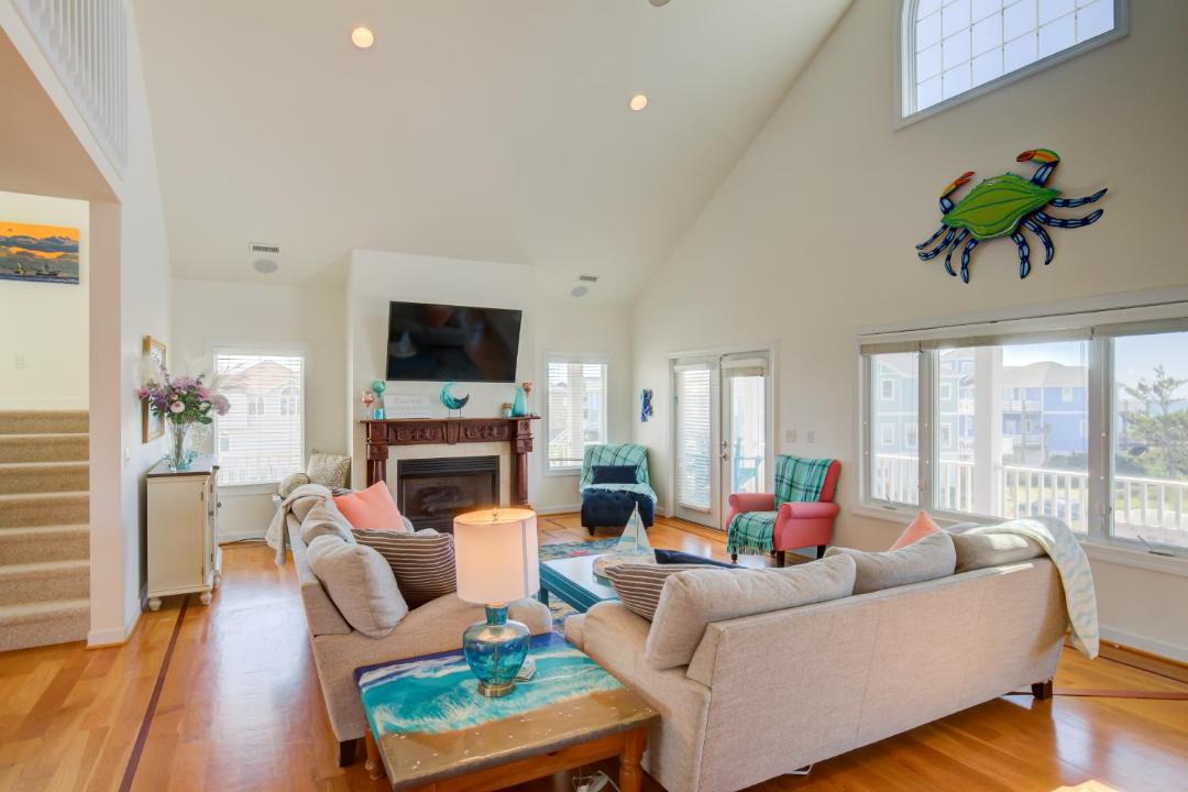 Photo of Livingroom in Village of Stump Sound
