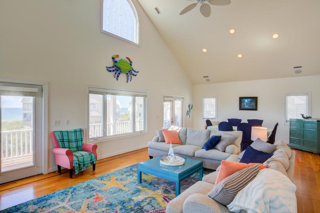 Photo of Livingroom in Village of Stump Sound