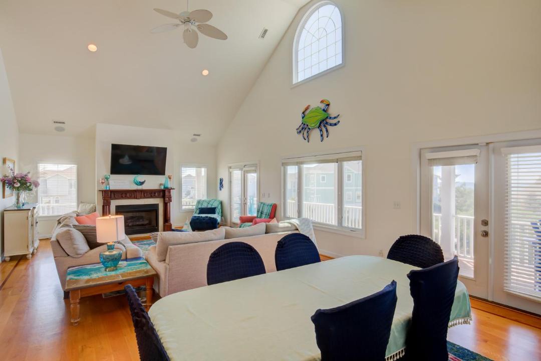 Photo of Livingroom in Village of Stump Sound