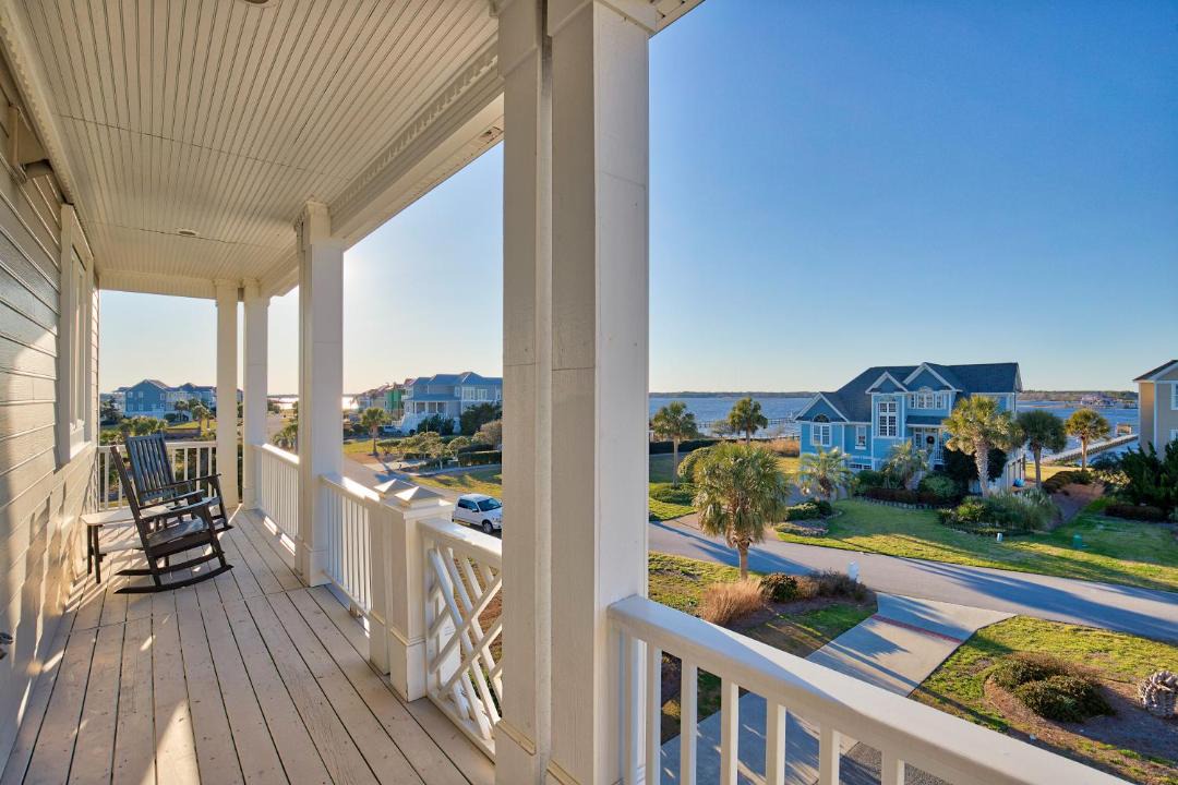 Photo of Patio Balcony in Cape Island