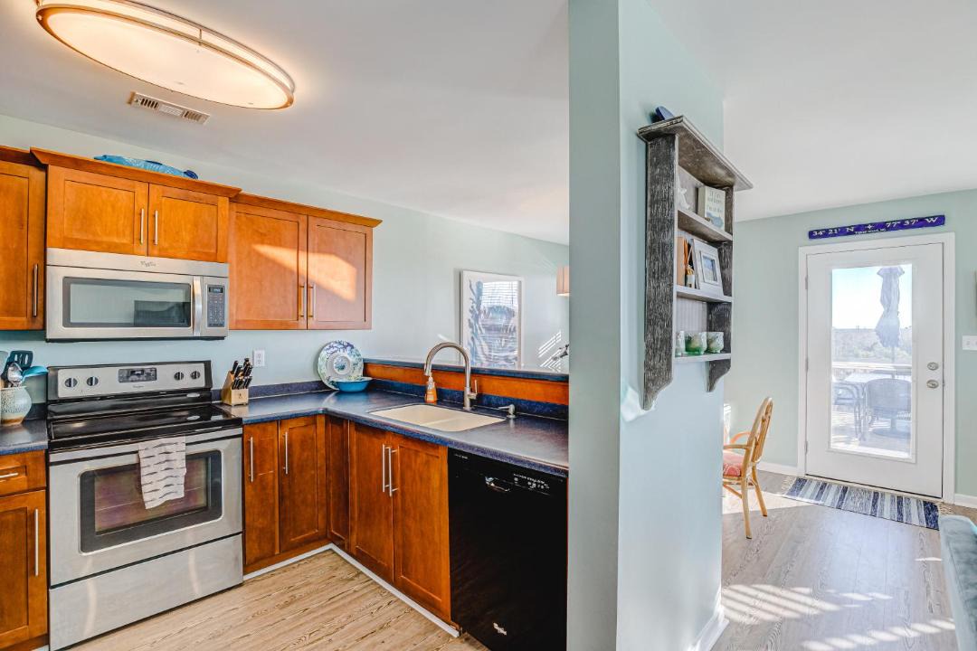 Photo of Kitchen in Topsail Beach