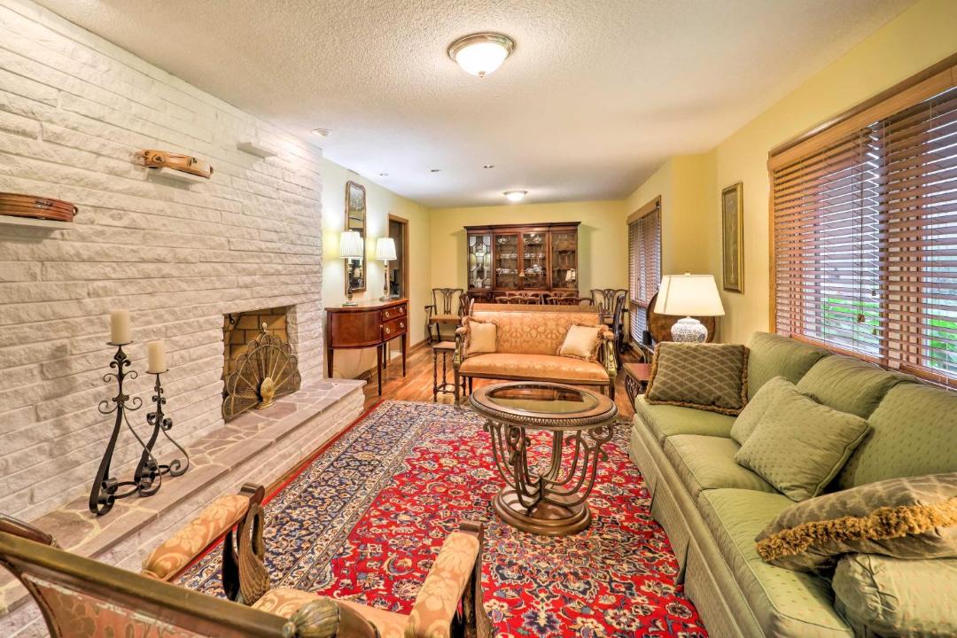 Photo of Livingroom in Bakersville