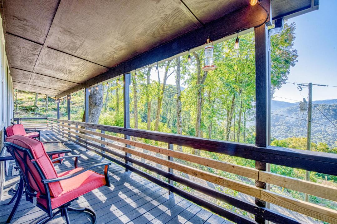 Photo of Patio Balcony in Maggie Valley