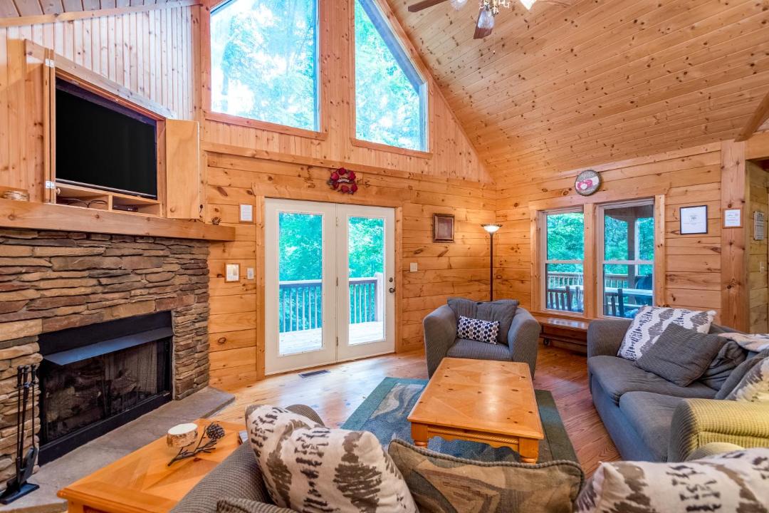 Photo of Livingroom in Lake Lure