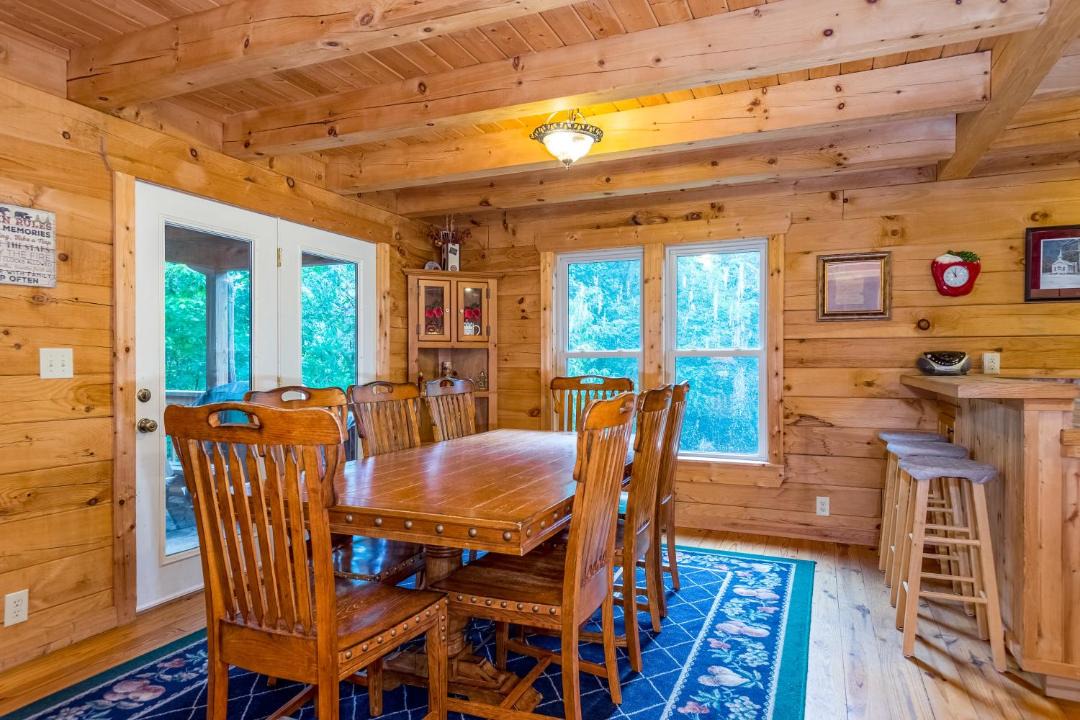 Photo of Livingroom in Lake Lure