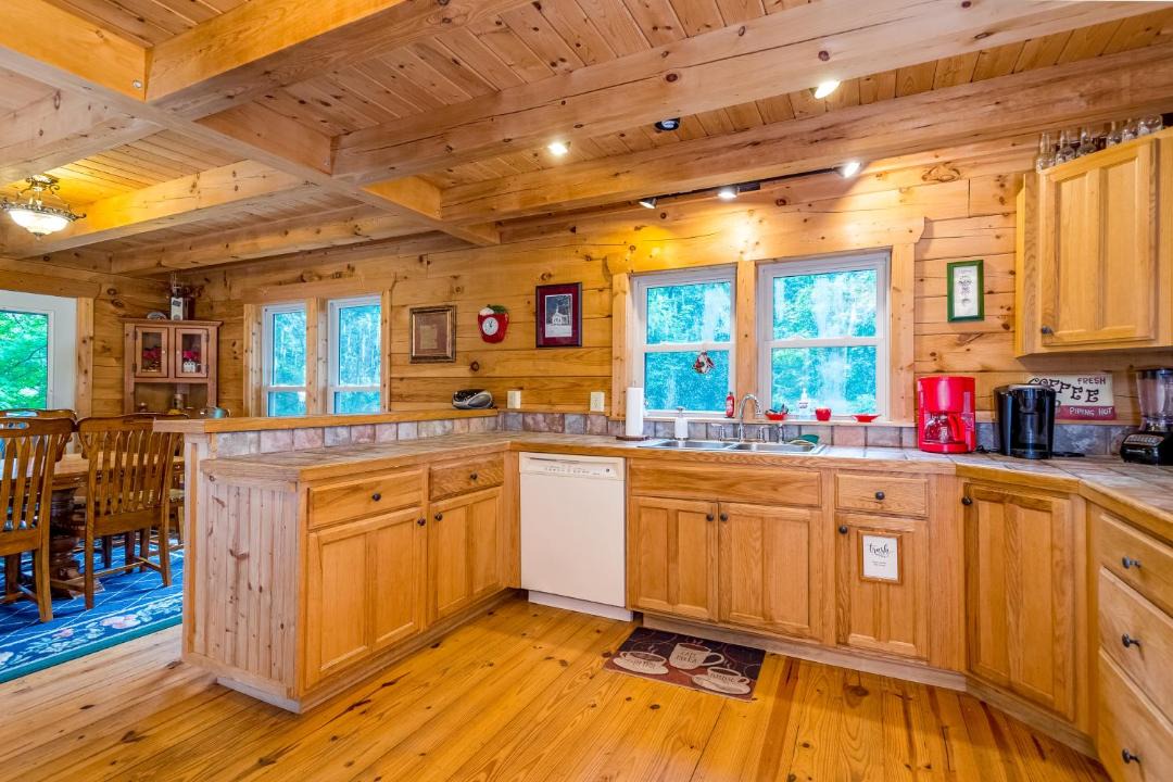 Photo of Kitchen in Lake Lure
