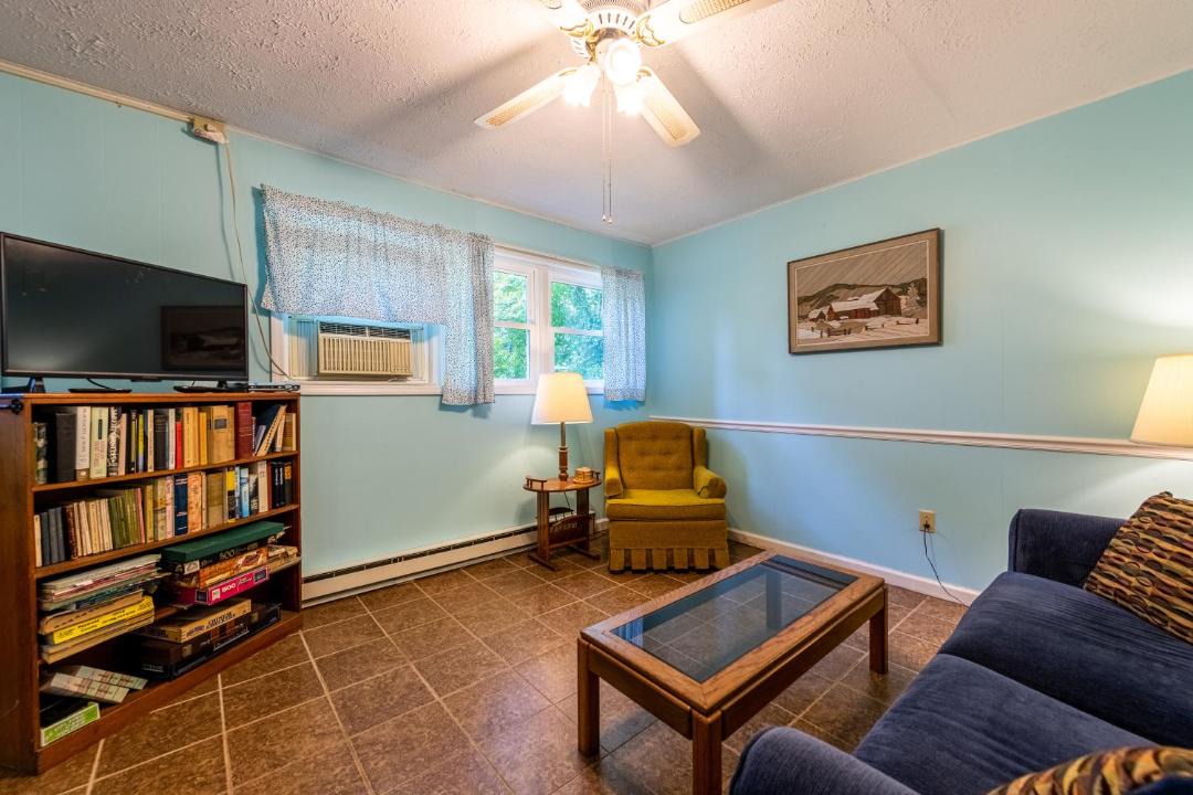Photo of Livingroom in Lake Junaluska