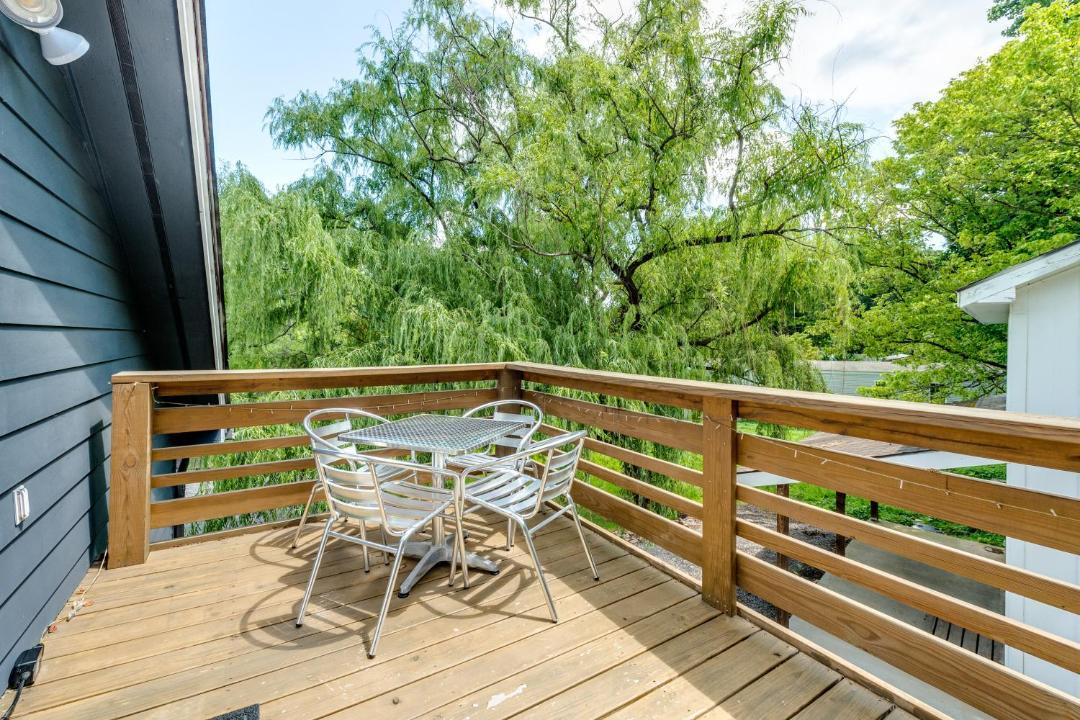 Photo of Patio Balcony in Swannanoa