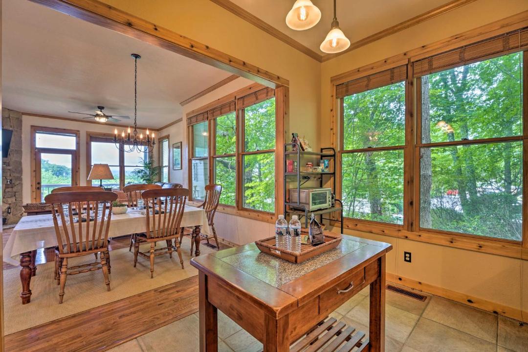 Photo of Livingroom in Mountain Air