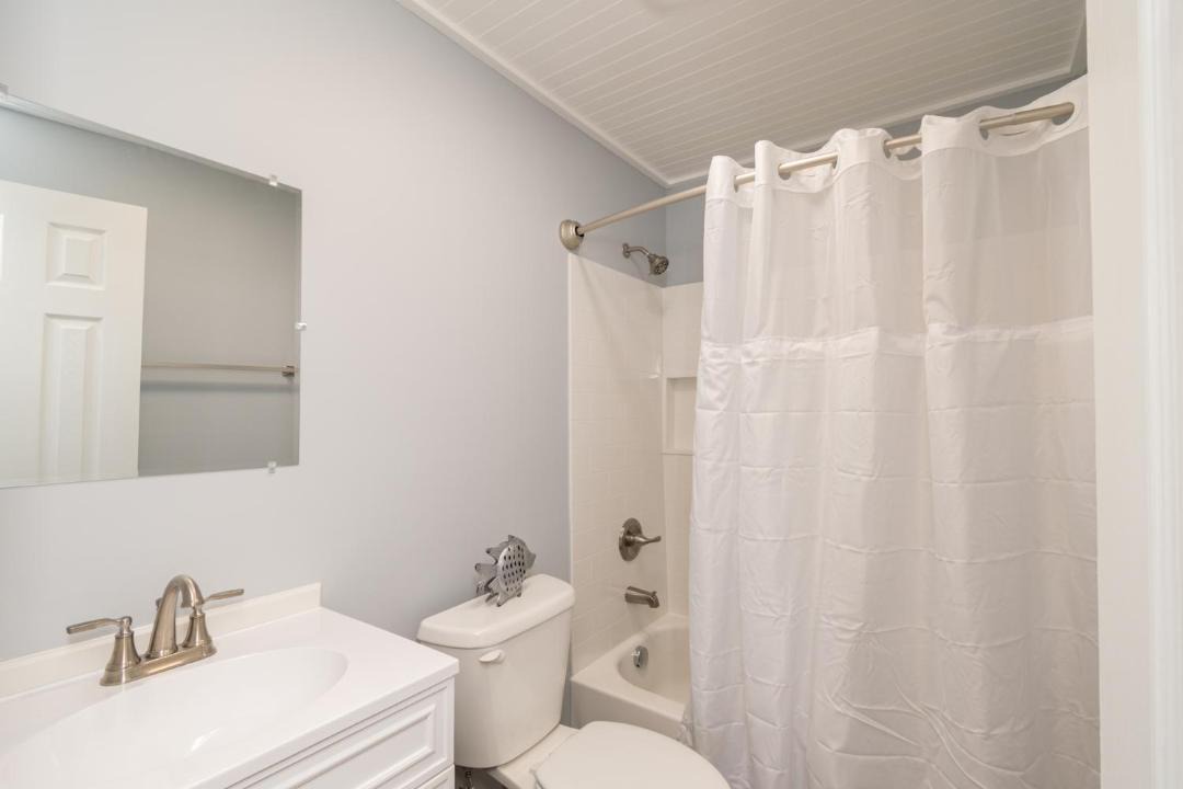 Photo of Bathroom in Long Beach