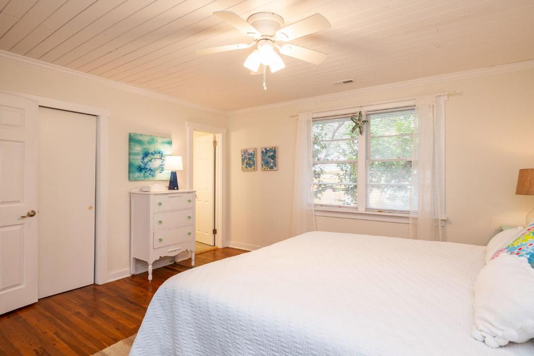 Photo of Bedroom in Yaupon Beach