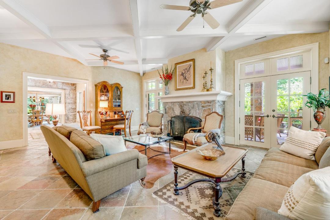 Photo of Livingroom in Banner Elk