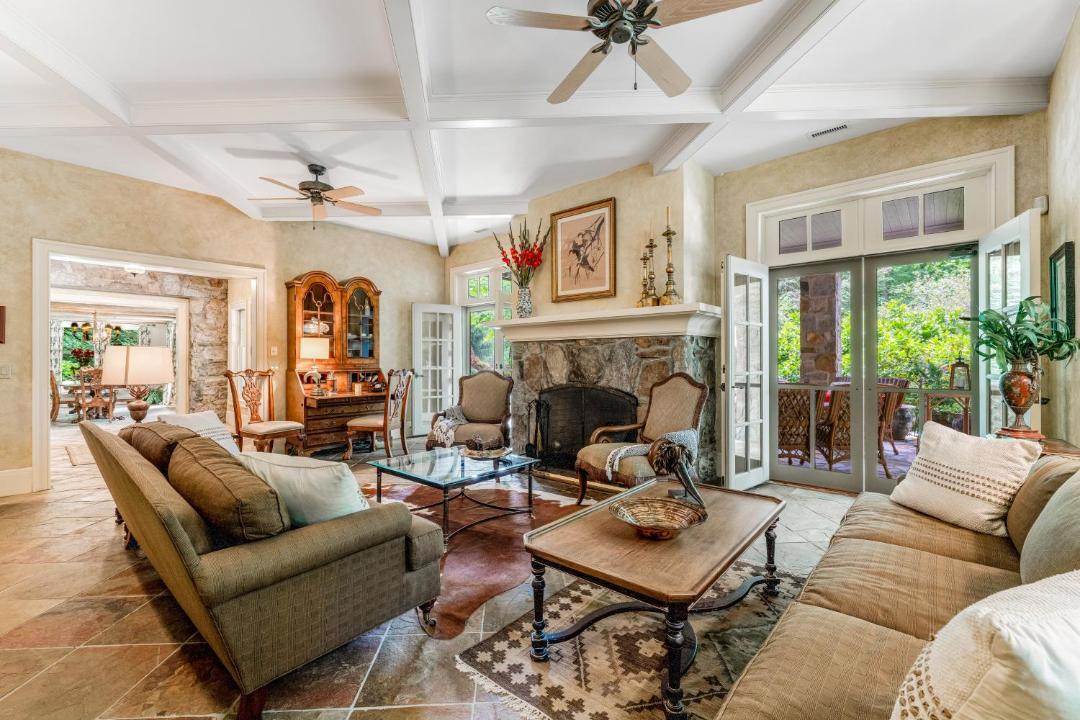 Photo of Livingroom in Banner Elk