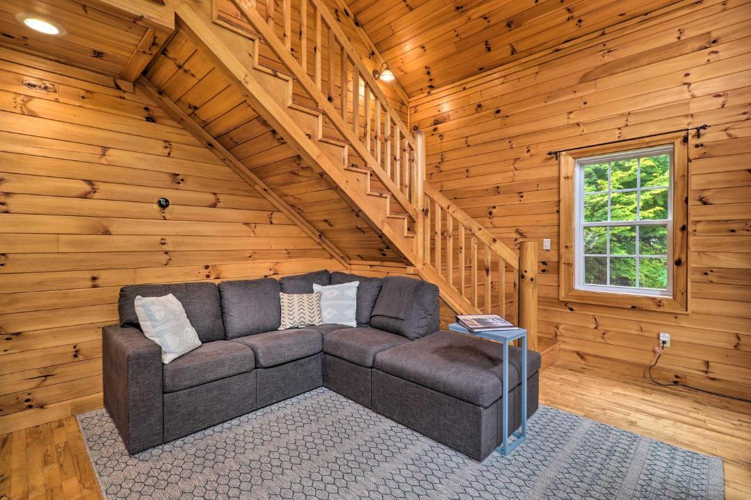 Photo of Livingroom in Boone