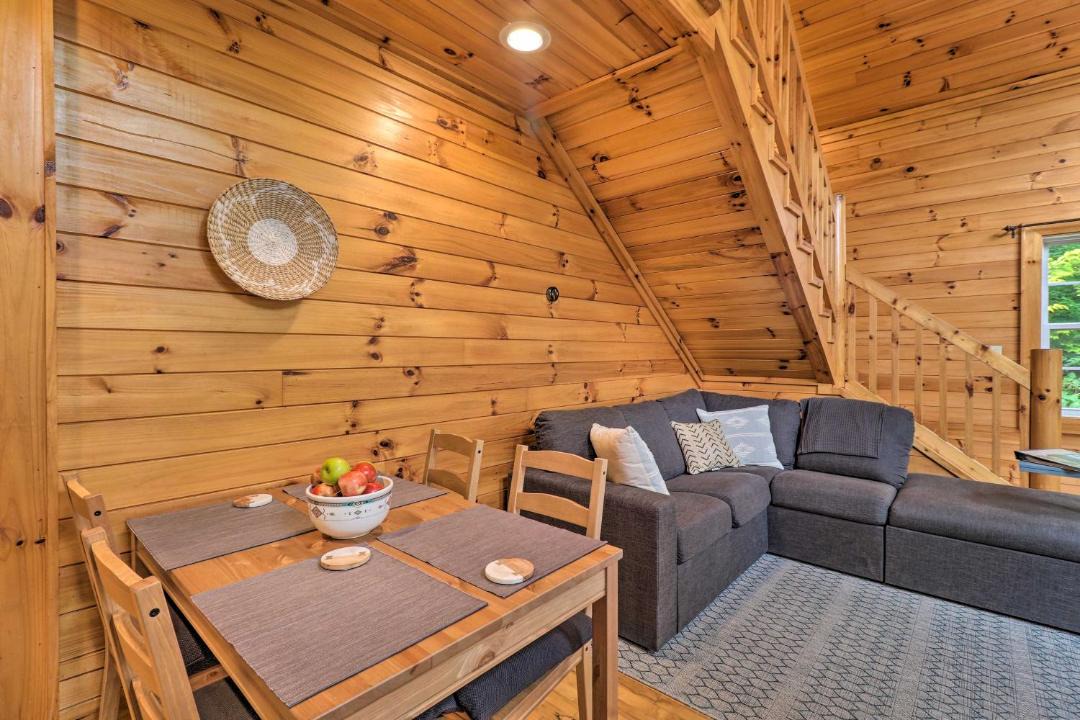 Photo of Livingroom in Boone