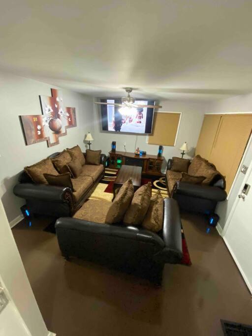 Photo of Livingroom in Winston - Salem