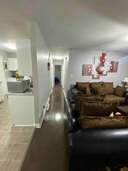 Photo of Livingroom in Winston - Salem