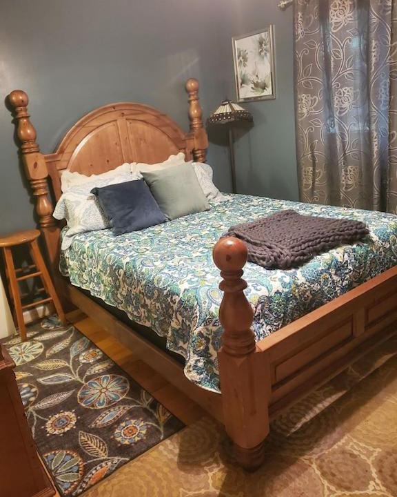 Photo of Bedroom in Burnsville