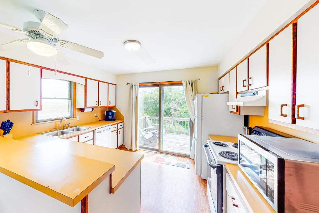 Photo of Kitchen in Brigands' Bay