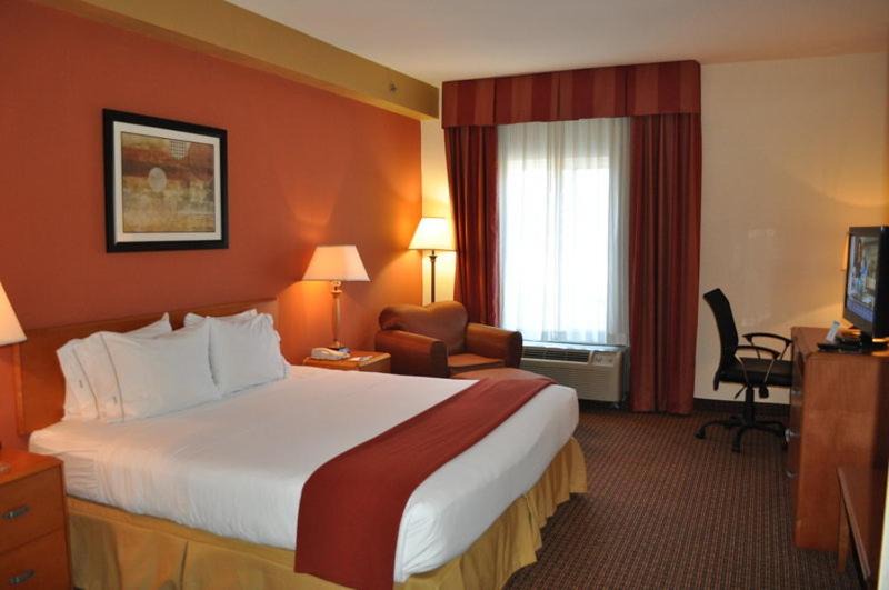 Photo of Bedroom in Williamston