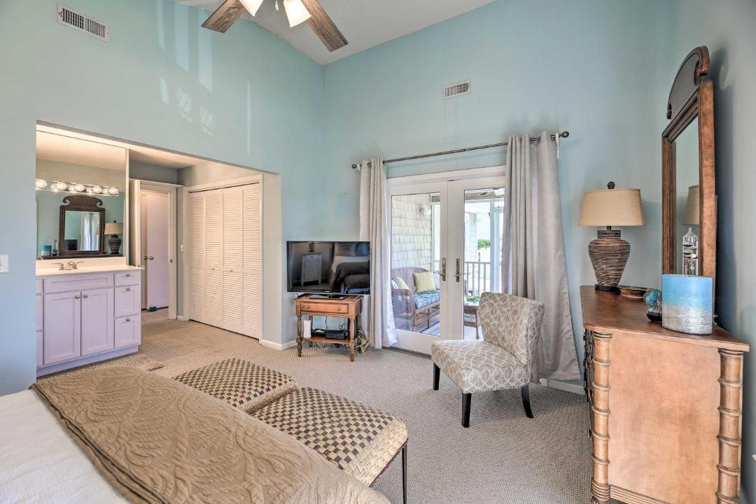 Photo of Bedroom in Emerald Isle