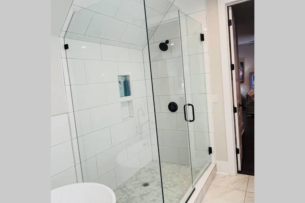 Photo of Bathroom in Mountain Island