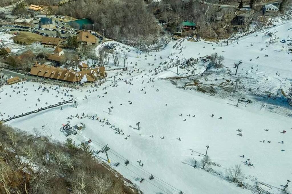 Photo of Others in Beech Mountain
