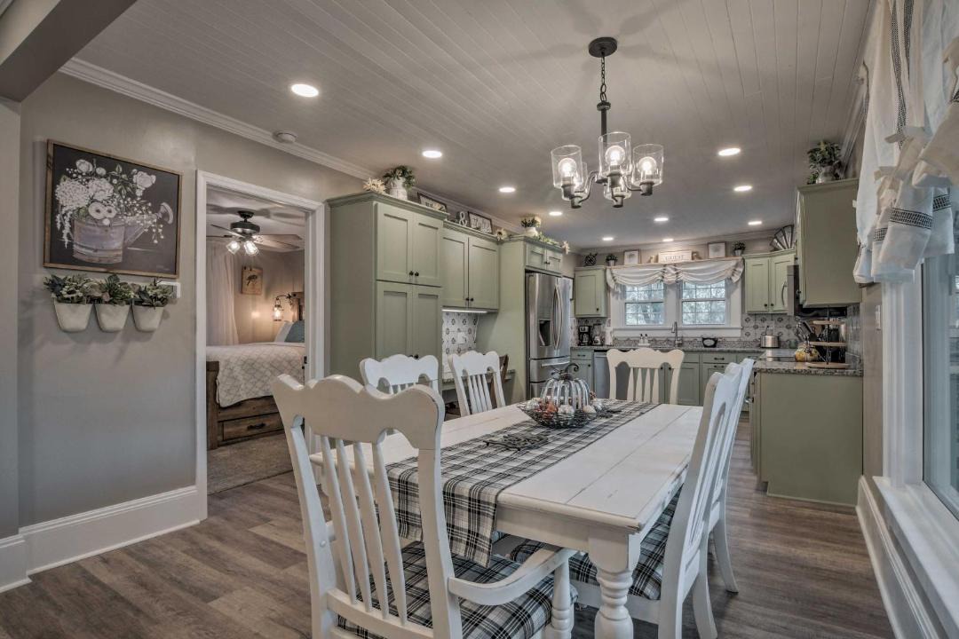 Photo of Kitchen in Cedar Falls