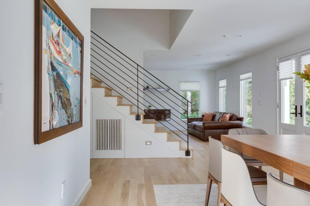 Photo of Livingroom in Sardis Forest