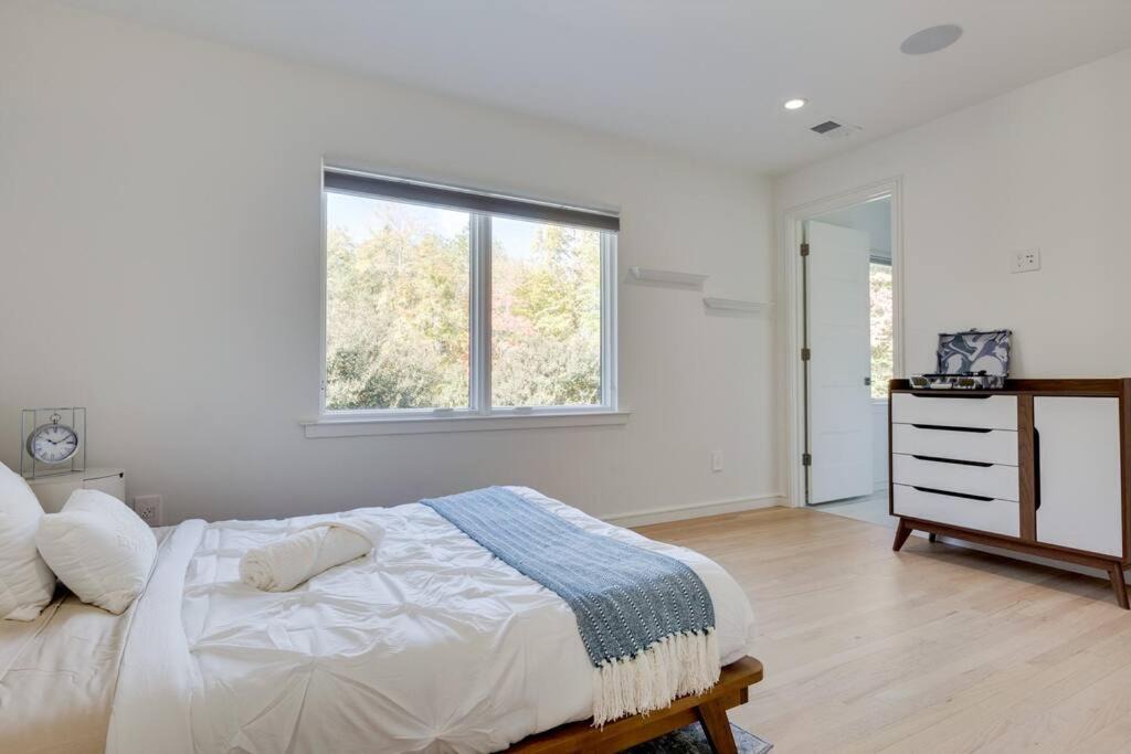 Photo of Bedroom in Sardis Forest