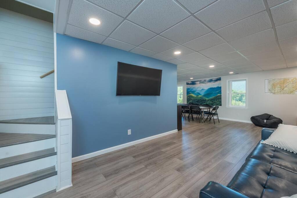 Photo of Livingroom in Candler