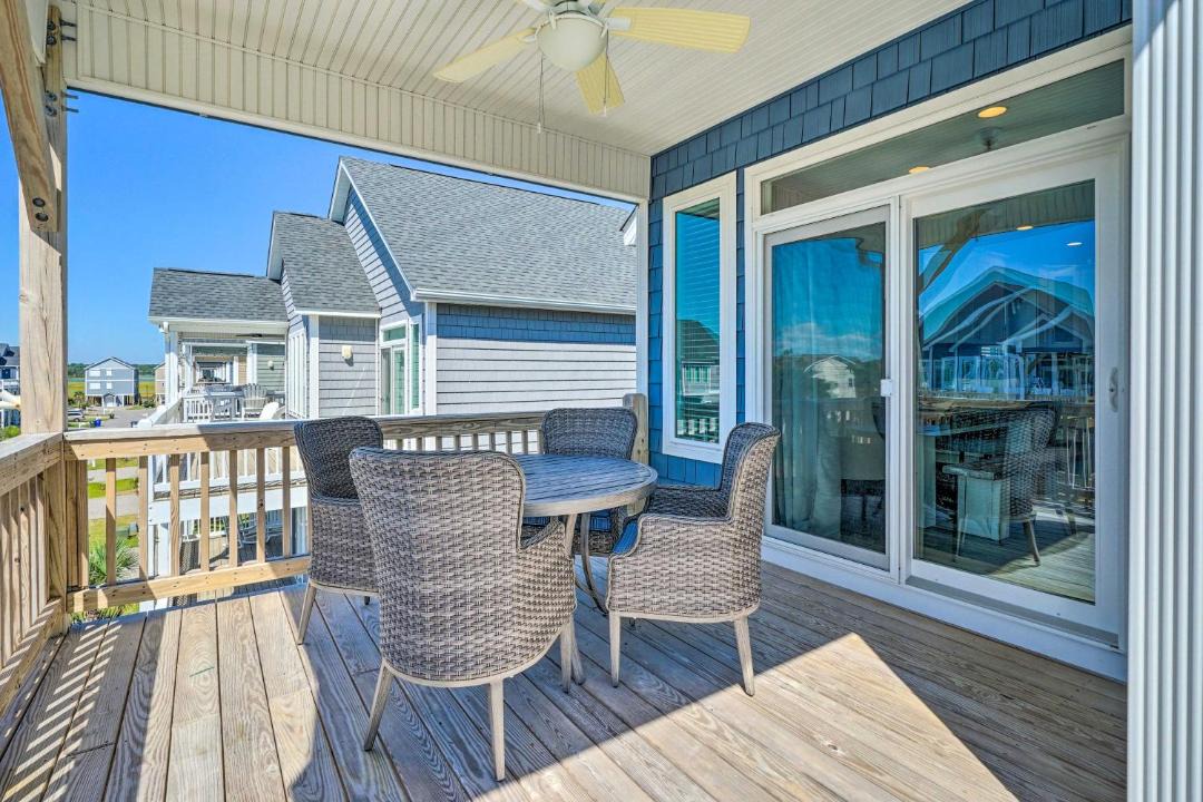 Photo of Patio Balcony in Surf City