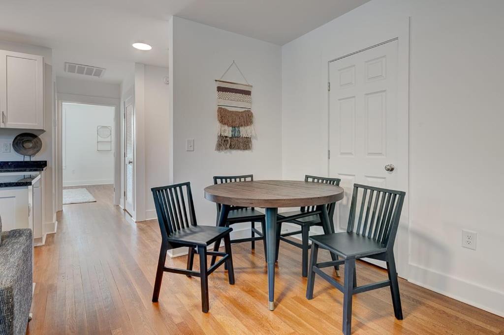 Photo of Livingroom in Durham
