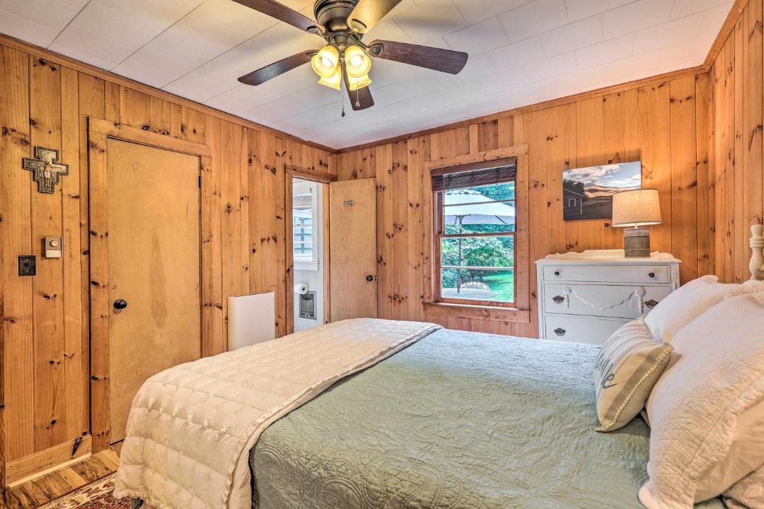 Photo of Bedroom in Roaring Gap
