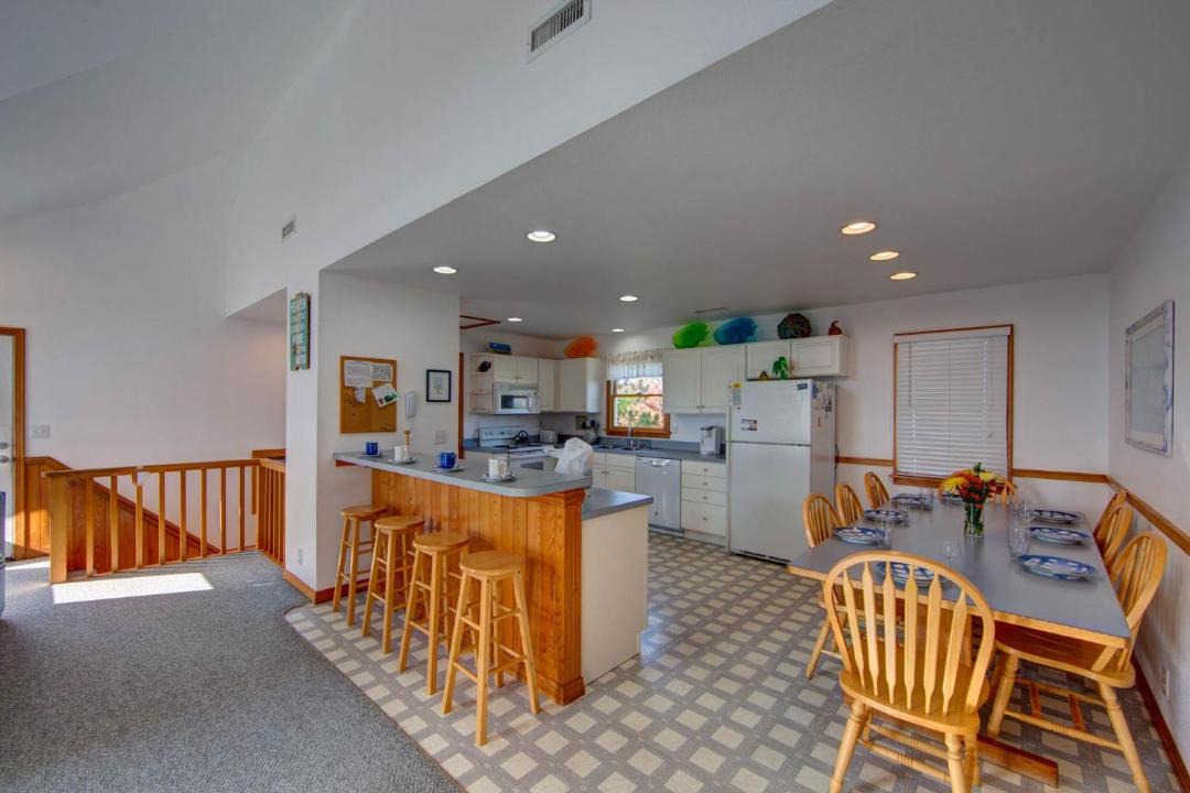 Photo of Livingroom in Waves
