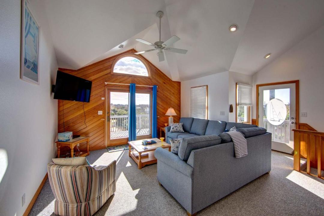 Photo of Livingroom in Waves