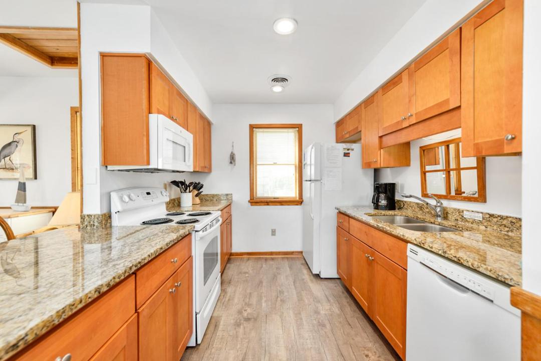 Photo of Kitchen in Whalehead Beach