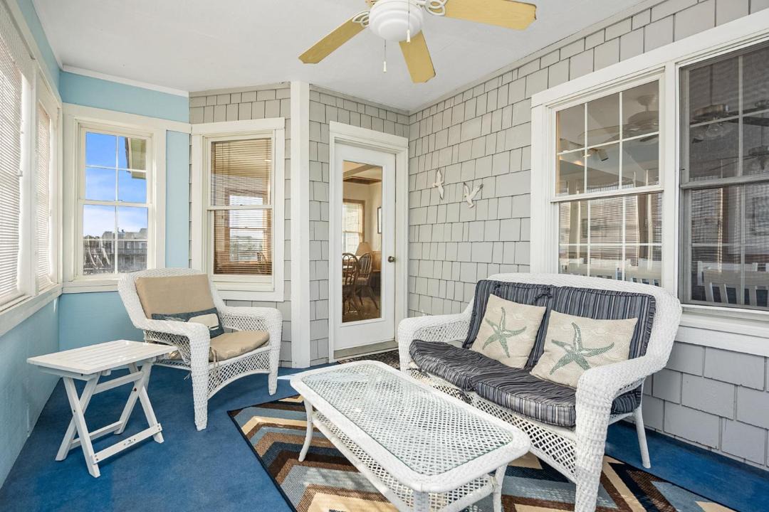 Photo of Others in Whalehead Beach